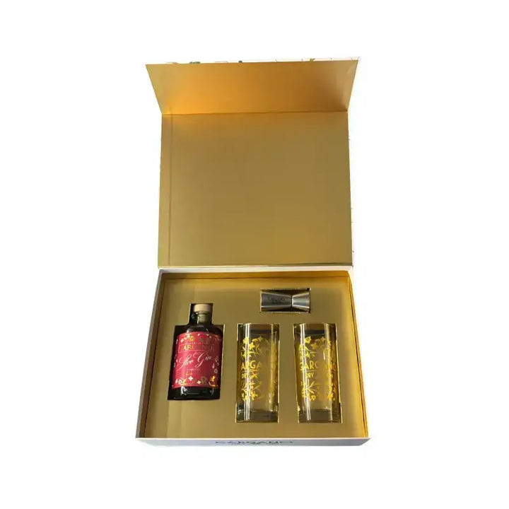 Box regalo Gargano Sloe Gin con due bicchieri brandizzati e accessori, confezione premium per amanti del gin artigianale.