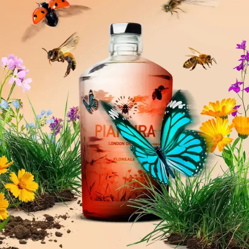 Spiriti Liberi Gin Pianura Limited Edition composizione creativa con farfalle e fiori di campo gin floreale